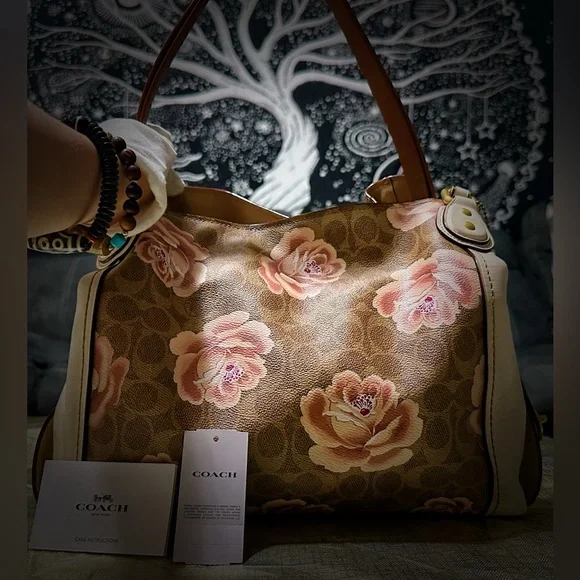 Vintage Y2K Coach Brown and Cream Floral Shoulder Bag, have other new handle - Picture 12 of 17